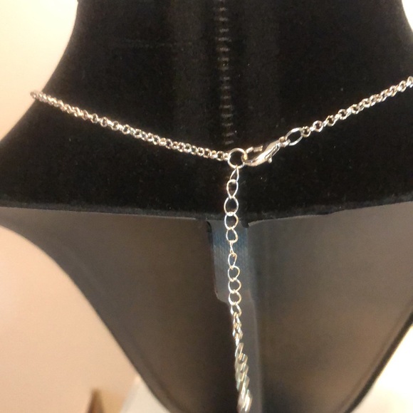 Necklace 🖤 - Picture 3 of 3